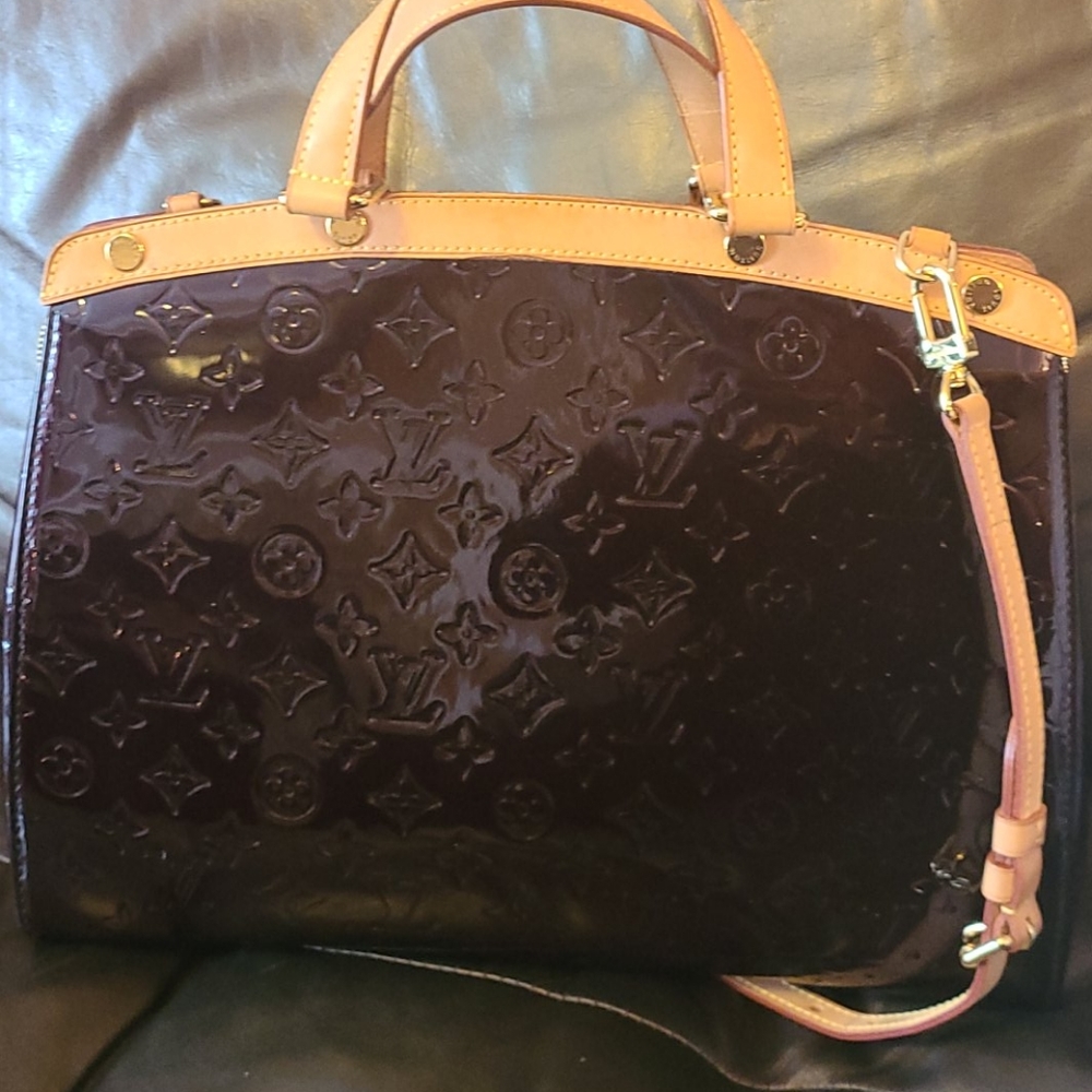 Louis Vuitton Brea PM Vernis